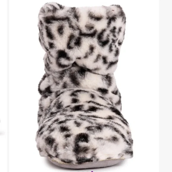 MUK LUK Slippers! Snow Leopard! Faux Fur! NWT! Size L/XL
